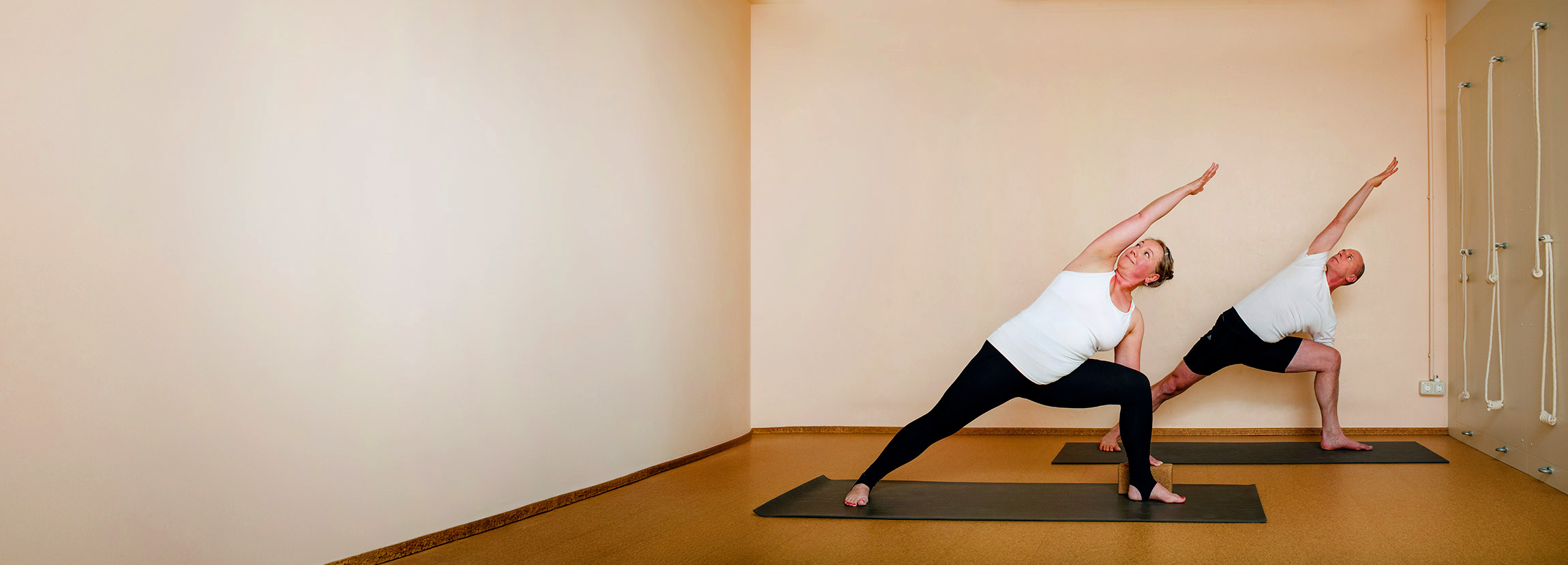 Hero yoga